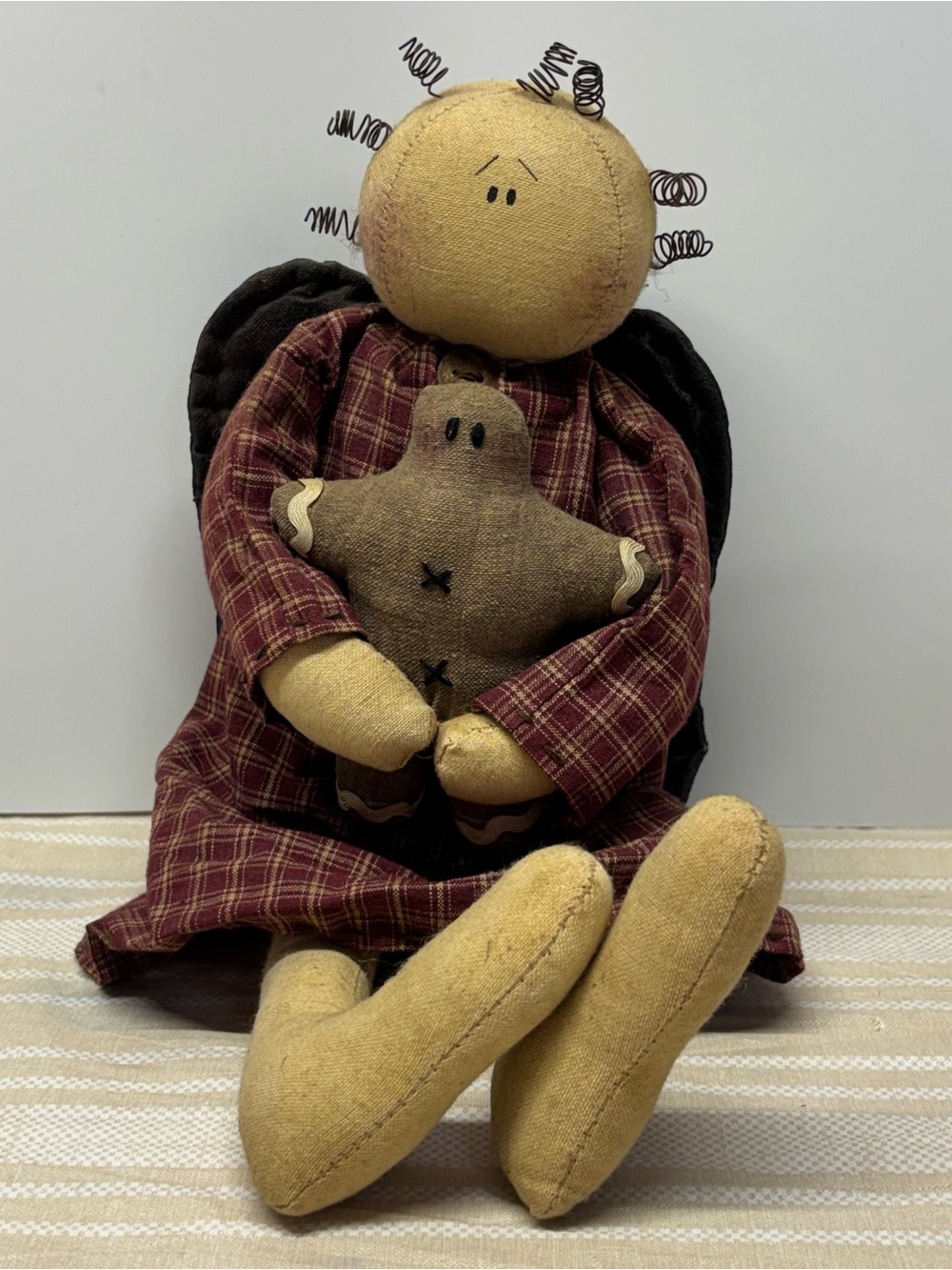 Honey and Me Primitive Angel W/Gingerbread Doll Holiday Country Retired 2006 14”